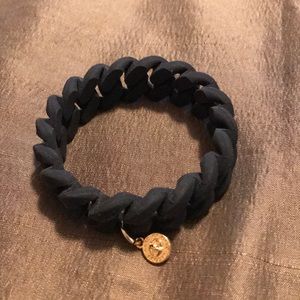 Marc by Marc jacobs black rubber bracelet w/ gold✨